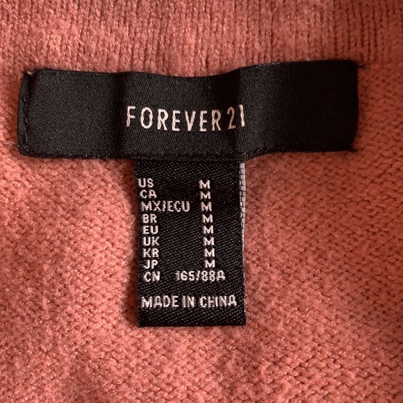 2 FOR $10 Forever 21 Cropped Sweater ❤️ - Picture 4 of 4